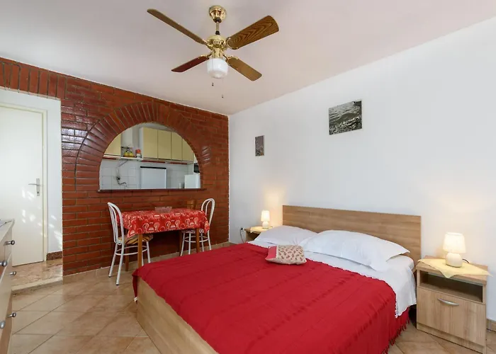 Apartments Mihaela