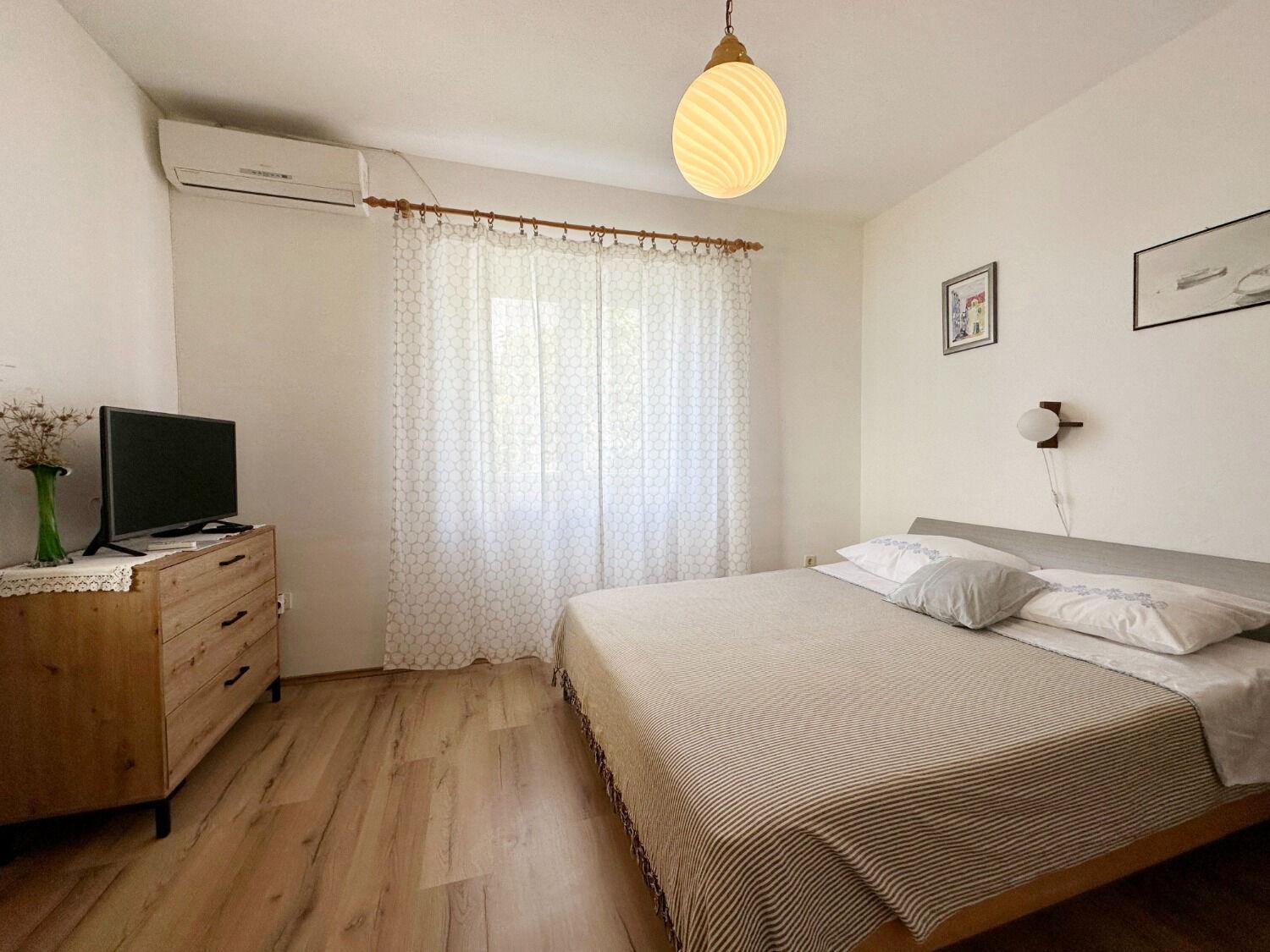 Mihaela Apartment